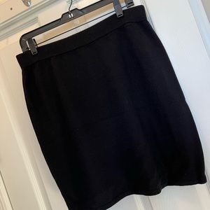 Black ST JOHN Skirt Size 14